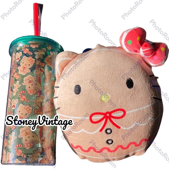 Hello kitty gingerbread cup + mini Gingerbread Squishmallow Hello Kitty TikTok - Picture 4 of 5